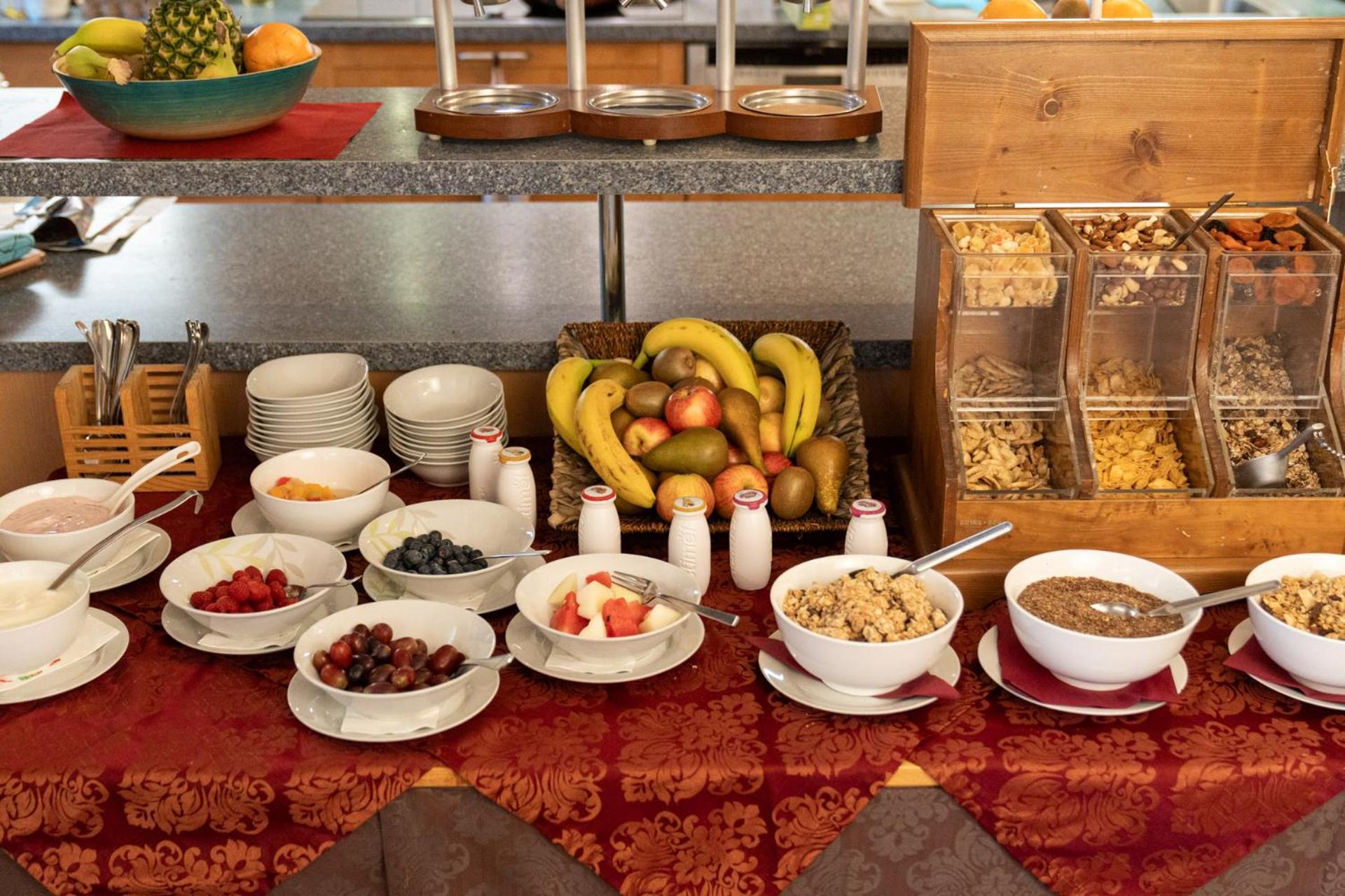 Hotel Valerie 3*