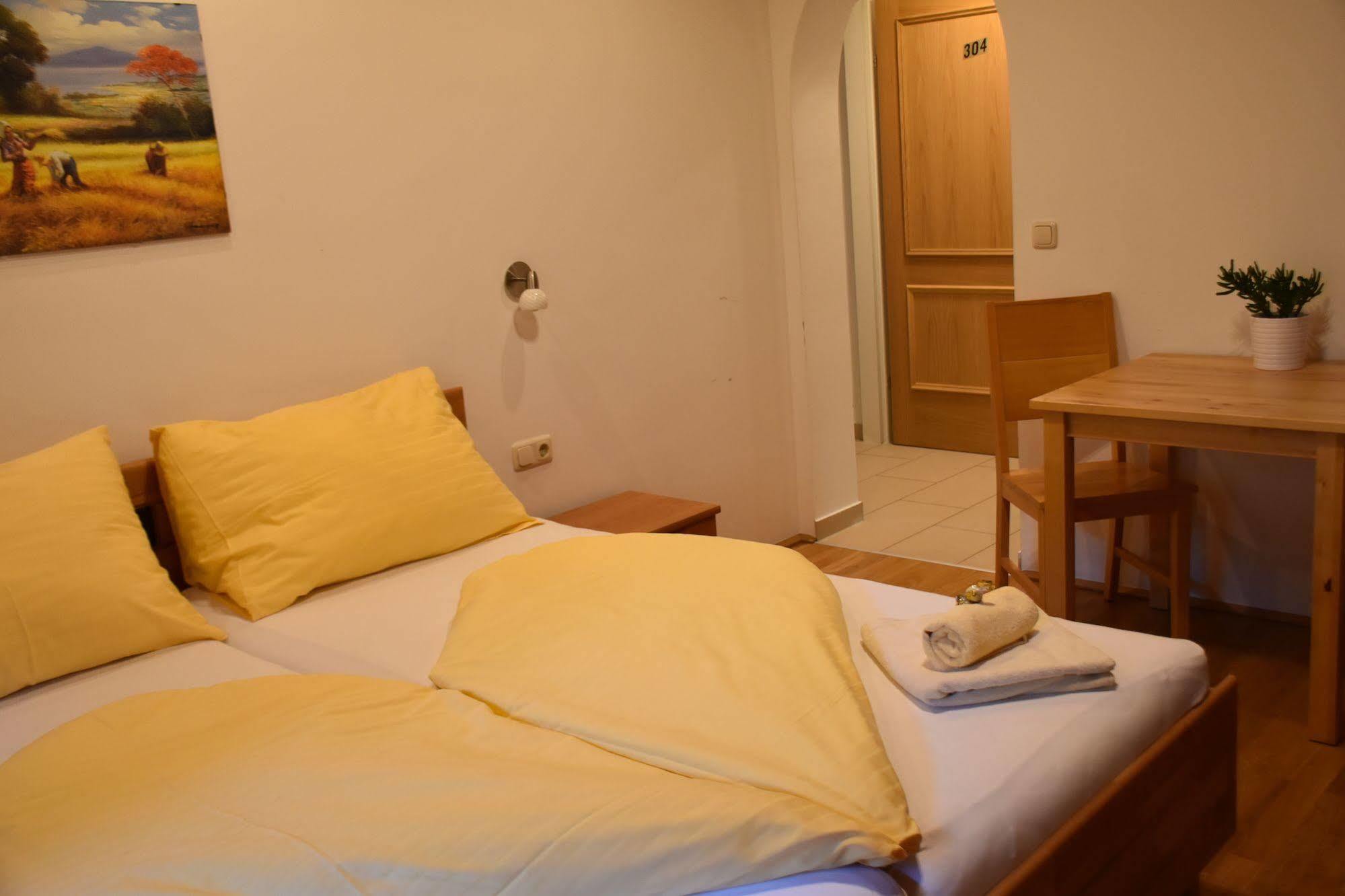 Valerie Hotel 3*